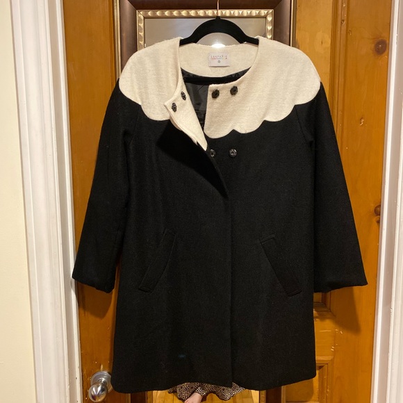 60’s Scalloped collar Coat - Picture 2 of 8